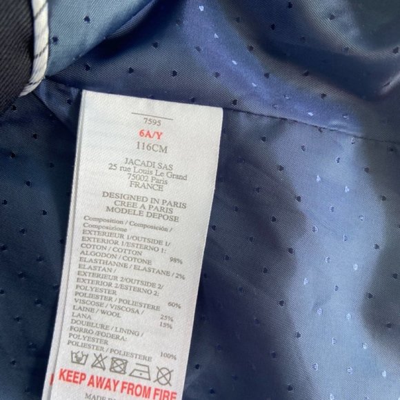 Jacadi Boy's Velvet Tuxedo Style Blazer in Size 6Y EUC - Picture 7 of 12